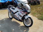     Honda VFR400-1   5